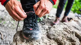 Buty podejściowe czy trekkingowe - które wybrać, by nie żałować?